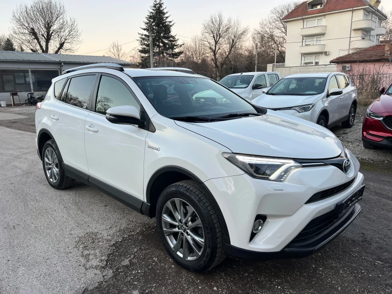 Toyota Rav4 2.5I HYBRID 4x4 Швейцария , снимка 3 - Автомобили и джипове - 49200111