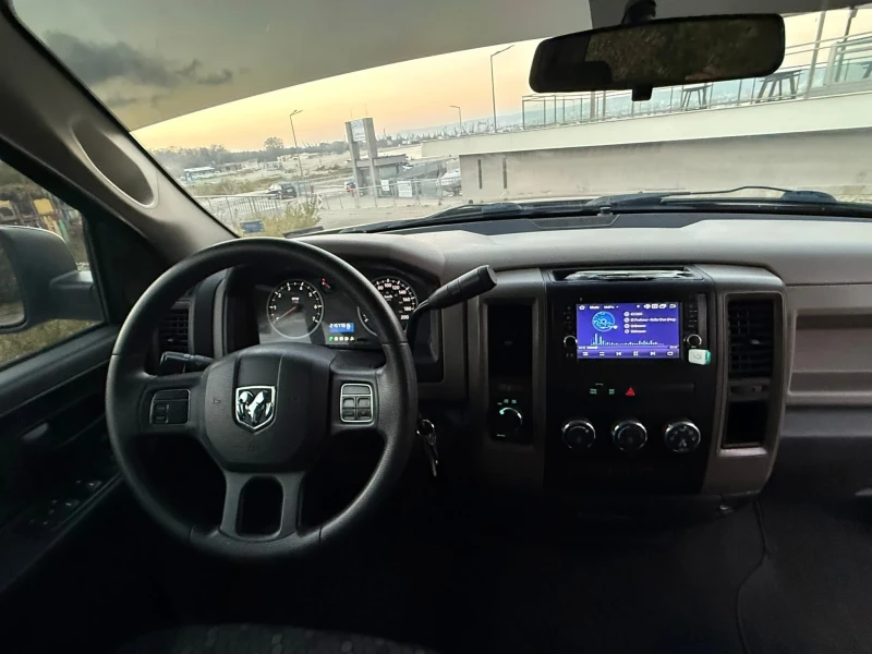 Dodge RAM 1500, снимка 9 - Автомобили и джипове - 52667043
