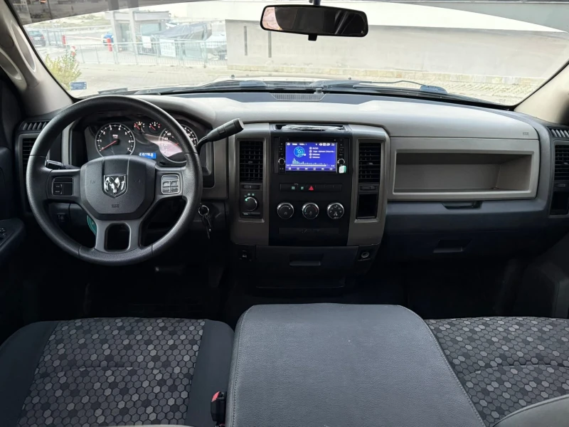Dodge RAM 1500, снимка 11 - Автомобили и джипове - 52667043