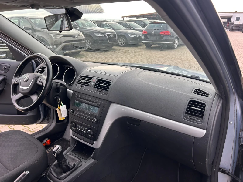Skoda Yeti 1.2TSI PANORAM EURO 5, снимка 11 - Автомобили и джипове - 52694540