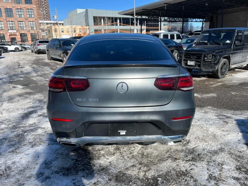 Mercedes-Benz GLC 300 2022 COUPE 4MATIC * БЕЗ ПЪРВОНАЧАЛНА ВНОСКА, снимка 6 - Автомобили и джипове - 53287754