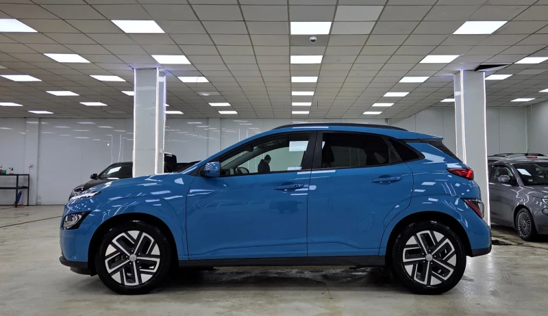 Hyundai Kona 64KWh/12000KM/ЗАВЕРЕНА СЕРВИЗНА КНИЖКА, снимка 5 - Автомобили и джипове - 53392730