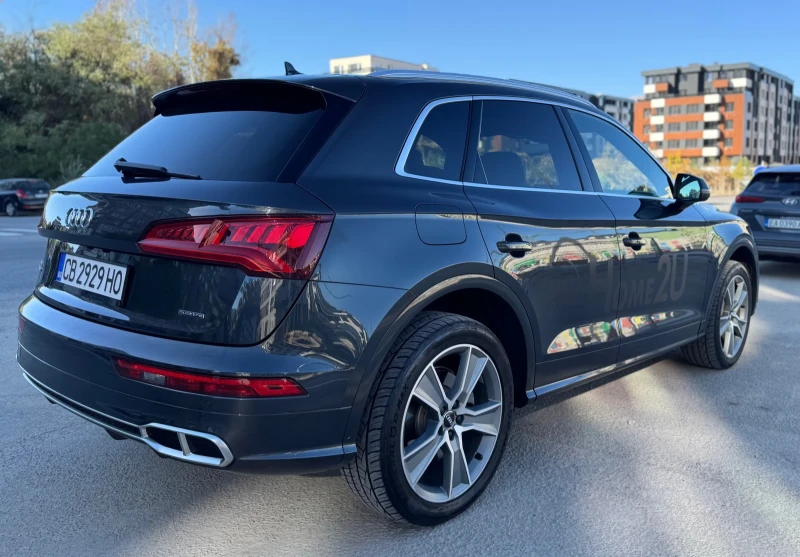 Audi Q5 Plug-in-hybrid, снимка 4 - Автомобили и джипове - 53417228