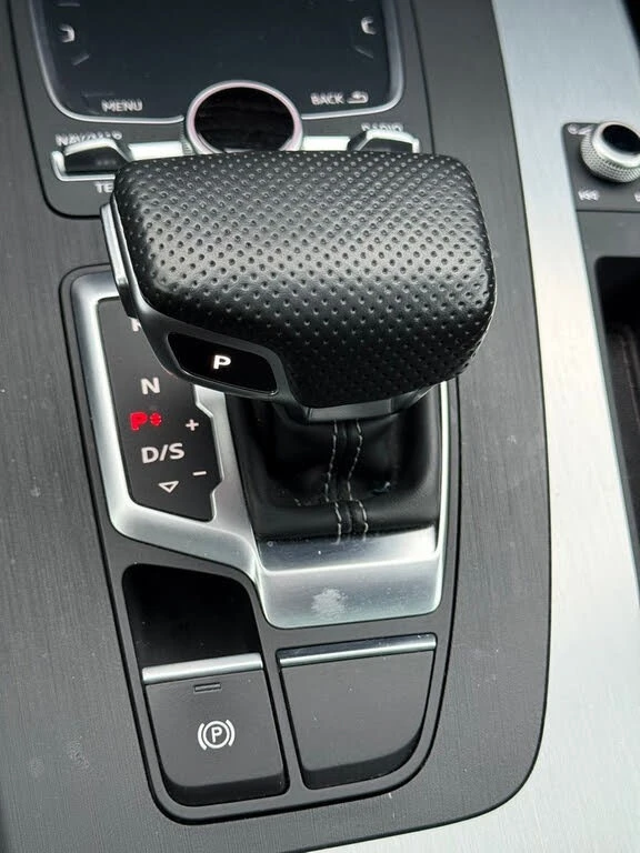 Audi Q5 * AвтоКредит * (ЦЕНА ДО БГ), снимка 16 - Автомобили и джипове - 54333232