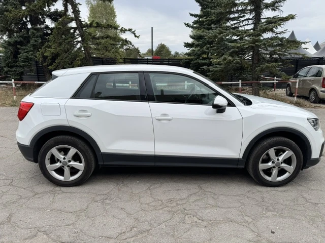 Audi Q2 1.4 TFSI, снимка 4 - Автомобили и джипове - 56221135
