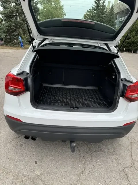 Audi Q2 1.4 TFSI, снимка 5 - Автомобили и джипове - 56221135