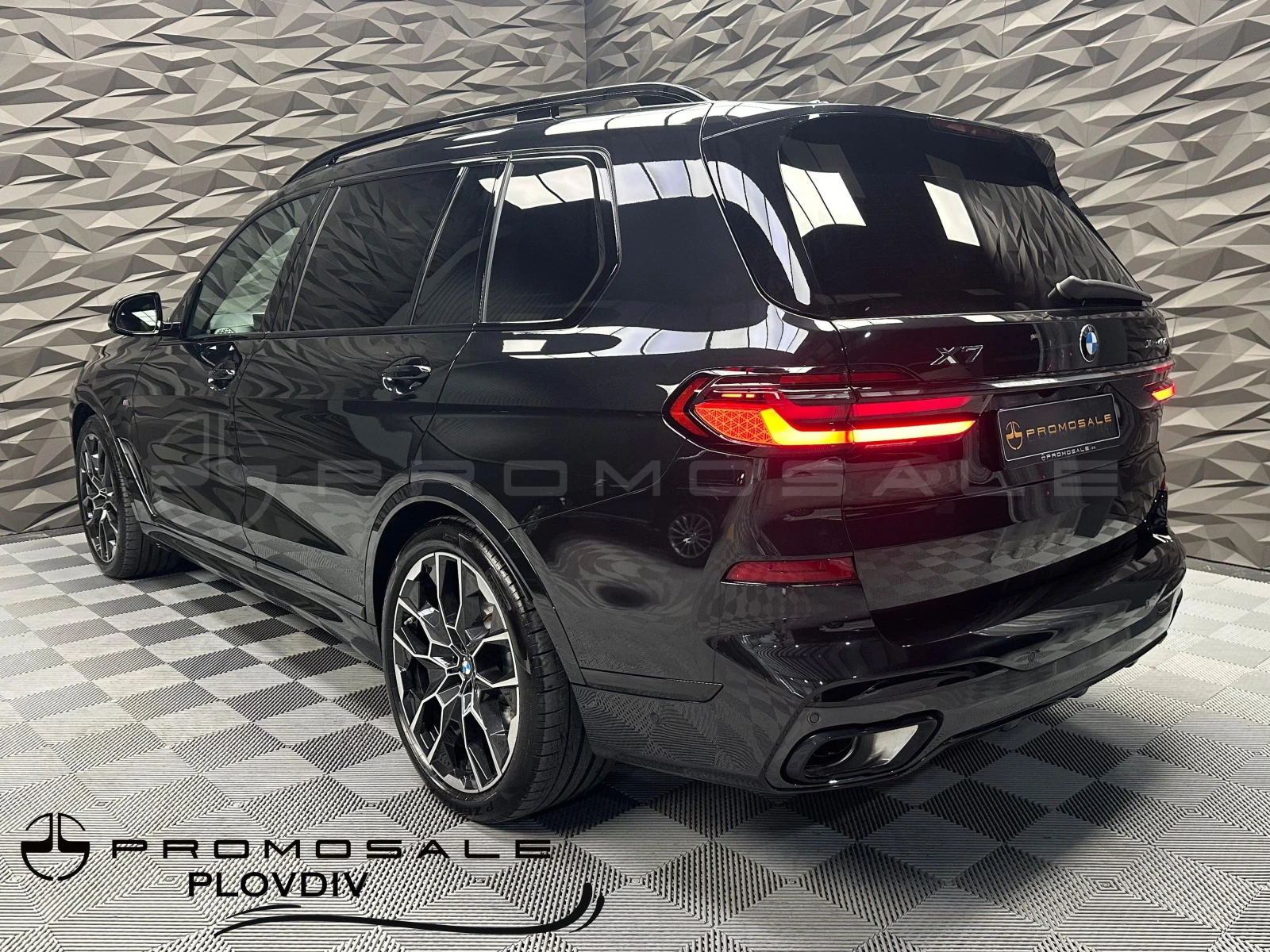 BMW X7 xDrive40d M-pack* 360* H&K* Pano* Обдухване - изображение 3