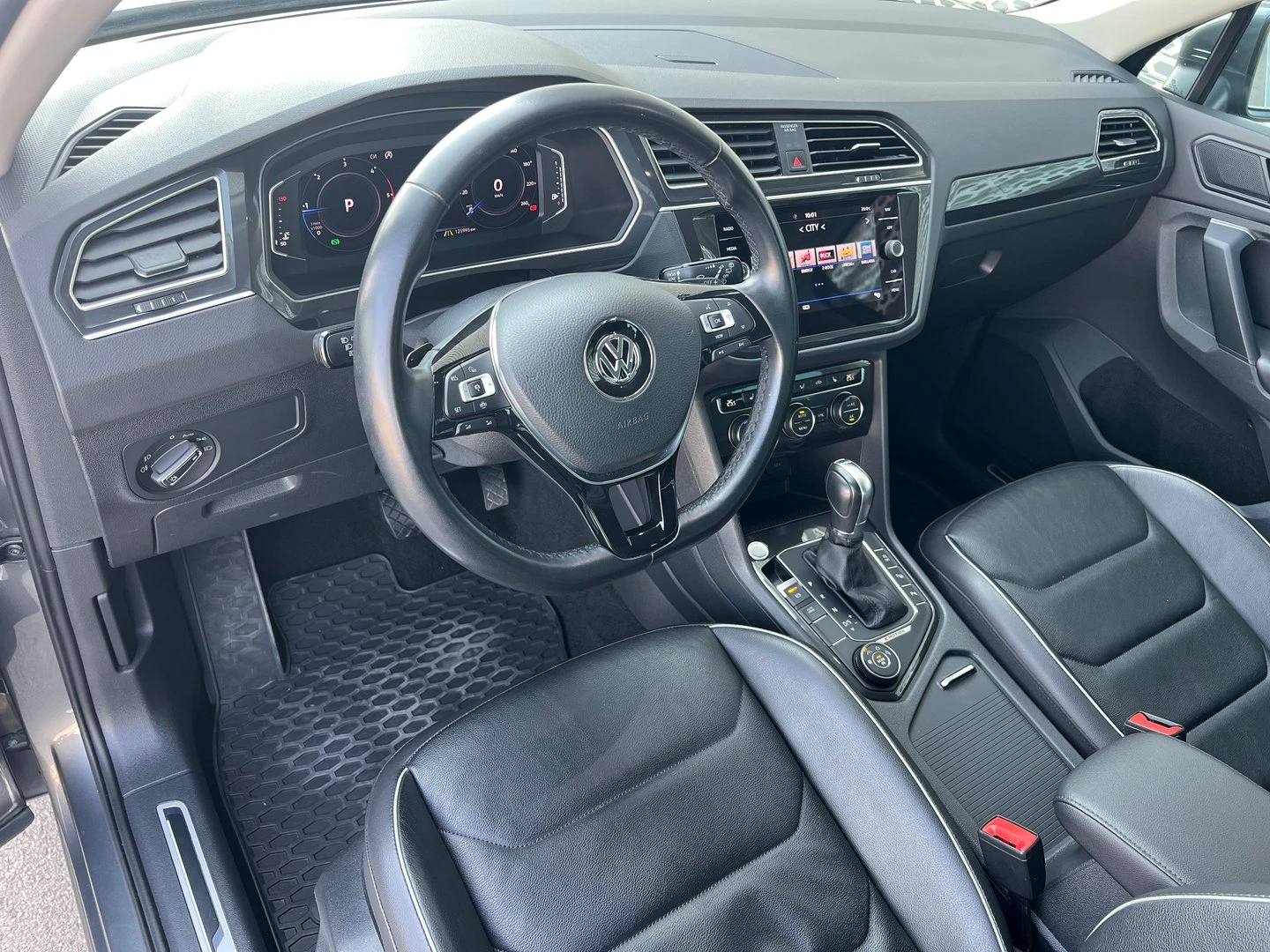 VW Tiguan Highline 2.0TDI 4MOTION BMT - изображение 9
