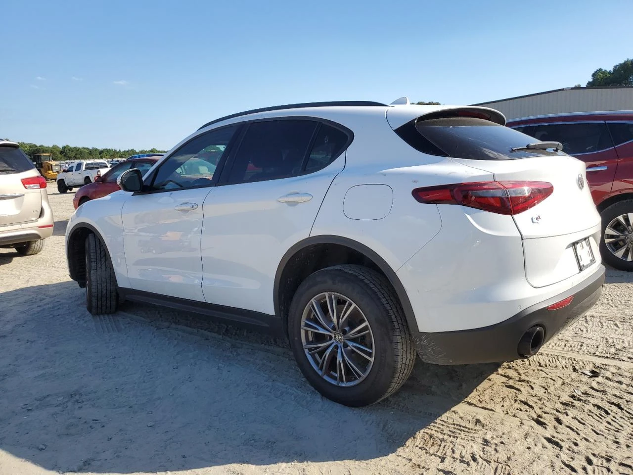 Alfa Romeo Stelvio 2022 ALFA ROMEO STELVIO - изображение 4