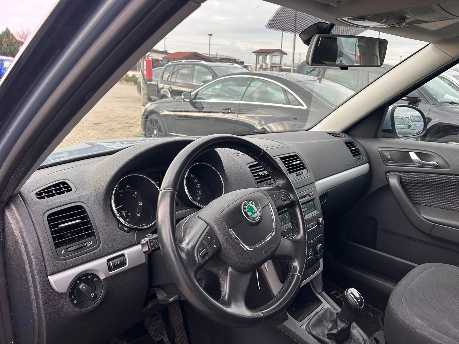 Skoda Yeti 1.2TSI PANORAM EURO 5 - изображение 10