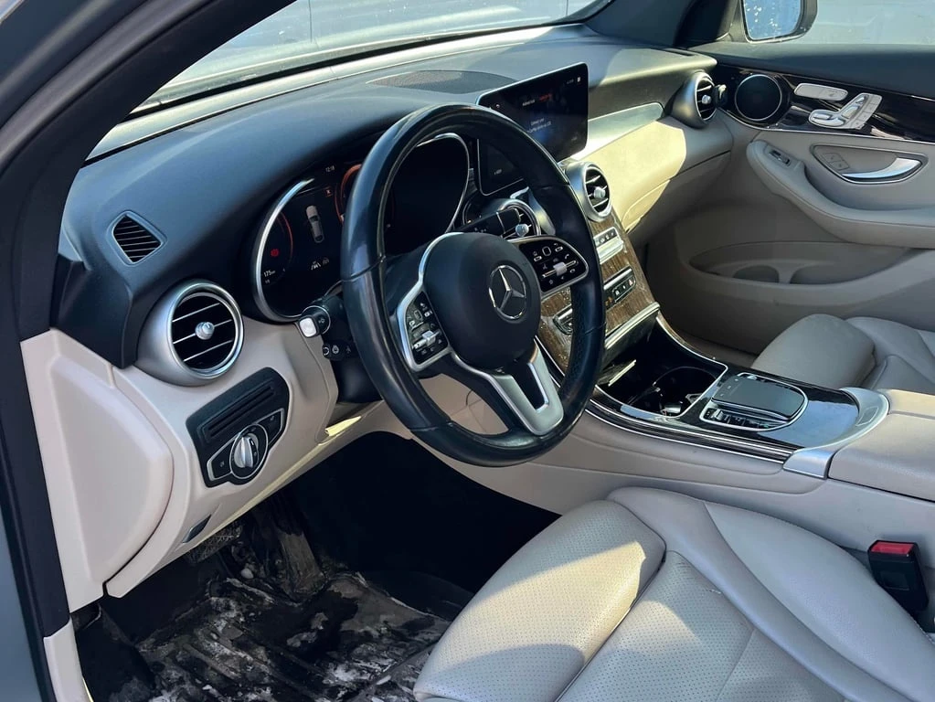 Mercedes-Benz GLC 300 2022 COUPE 4MATIC * БЕЗ ПЪРВОНАЧАЛНА ВНОСКА - изображение 8