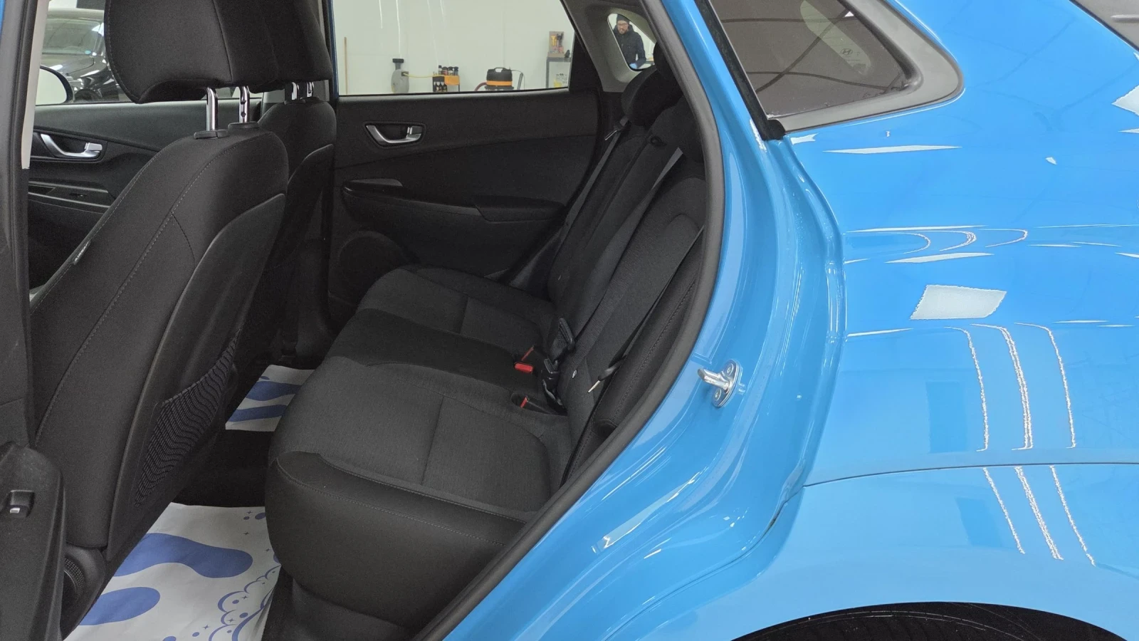 Hyundai Kona 64KWh/12000KM - изображение 8