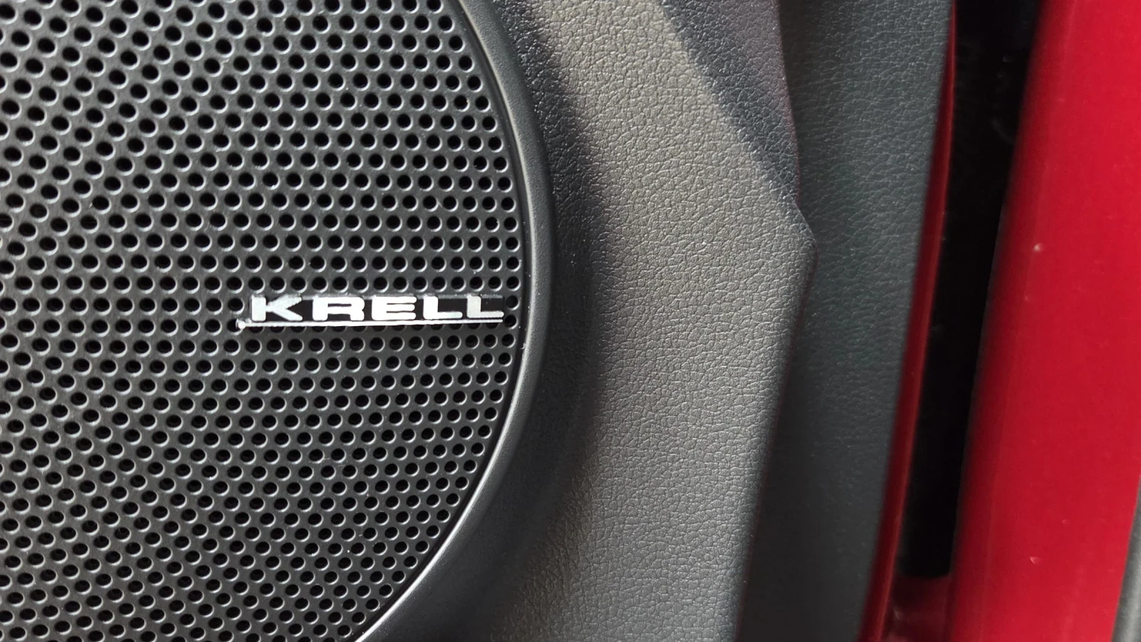 Hyundai Kona 64KWh/Premium/SOH100%/Blue Link, снимка 16 - Автомобили и джипове - 53797491