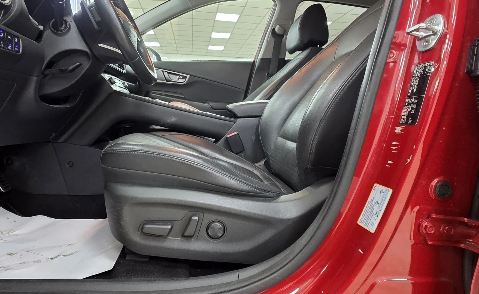 Hyundai Kona 64KWh/Premium/SOH100%/Blue Link, снимка 7 - Автомобили и джипове - 53797491