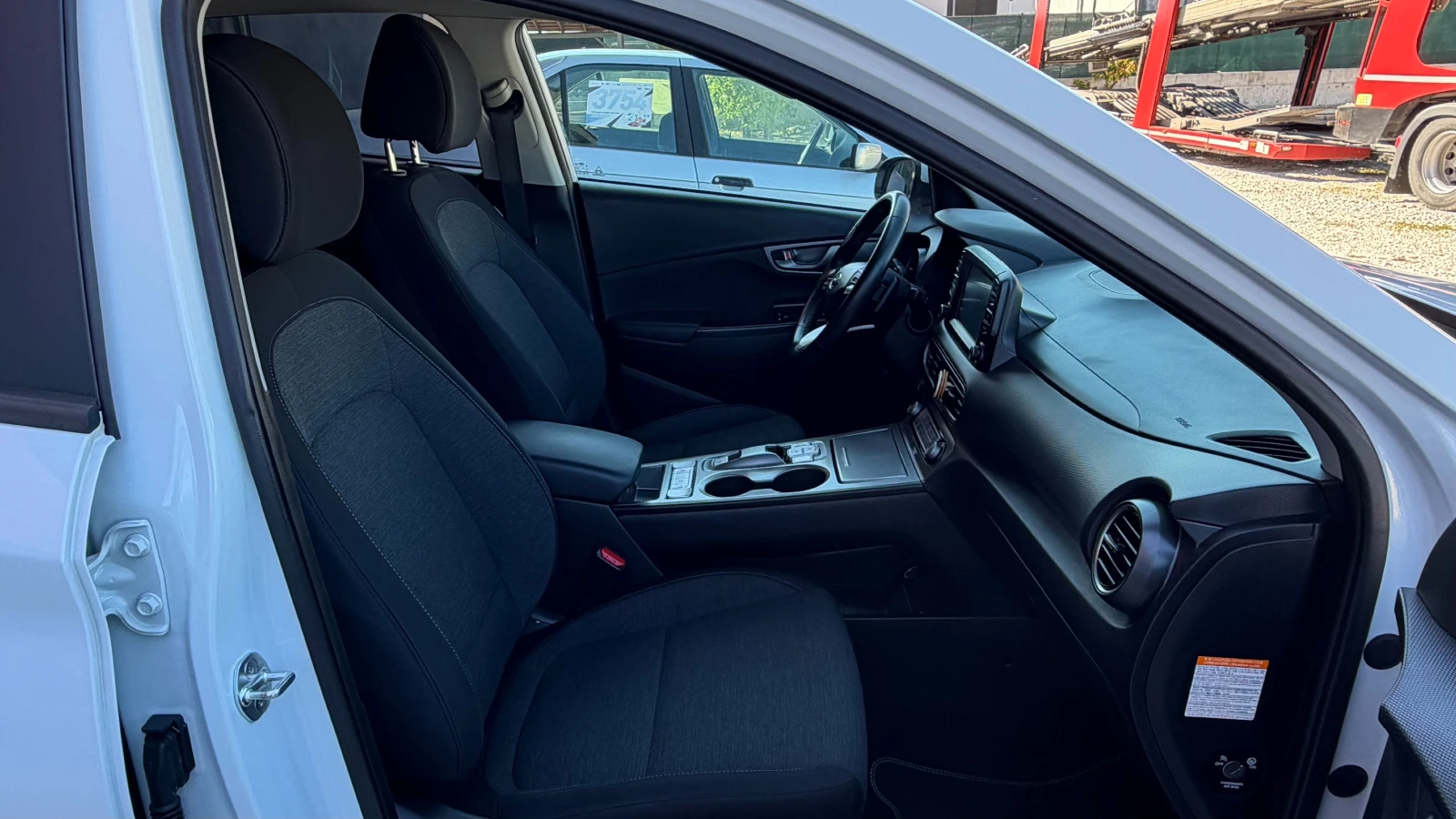 Hyundai Kona 42kWh , снимка 12 - Автомобили и джипове - 54408145