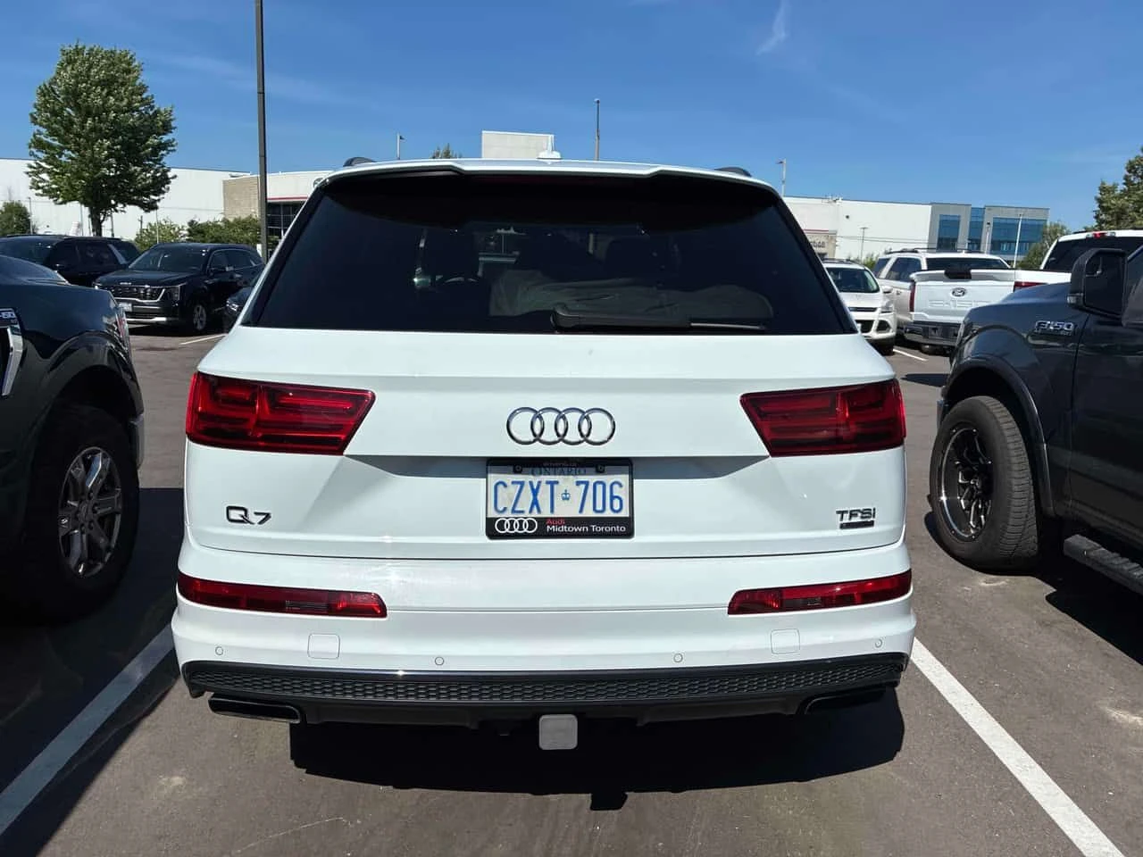 Audi Q7 * Technik * CARFAX *  ОПЦИЯ ЗА ФИНАНСИРАНЕ, снимка 4 - Автомобили и джипове - 55328225
