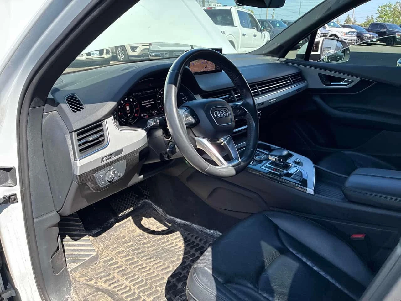 Audi Q7 * Technik * CARFAX *  ОПЦИЯ ЗА ФИНАНСИРАНЕ, снимка 5 - Автомобили и джипове - 55328225