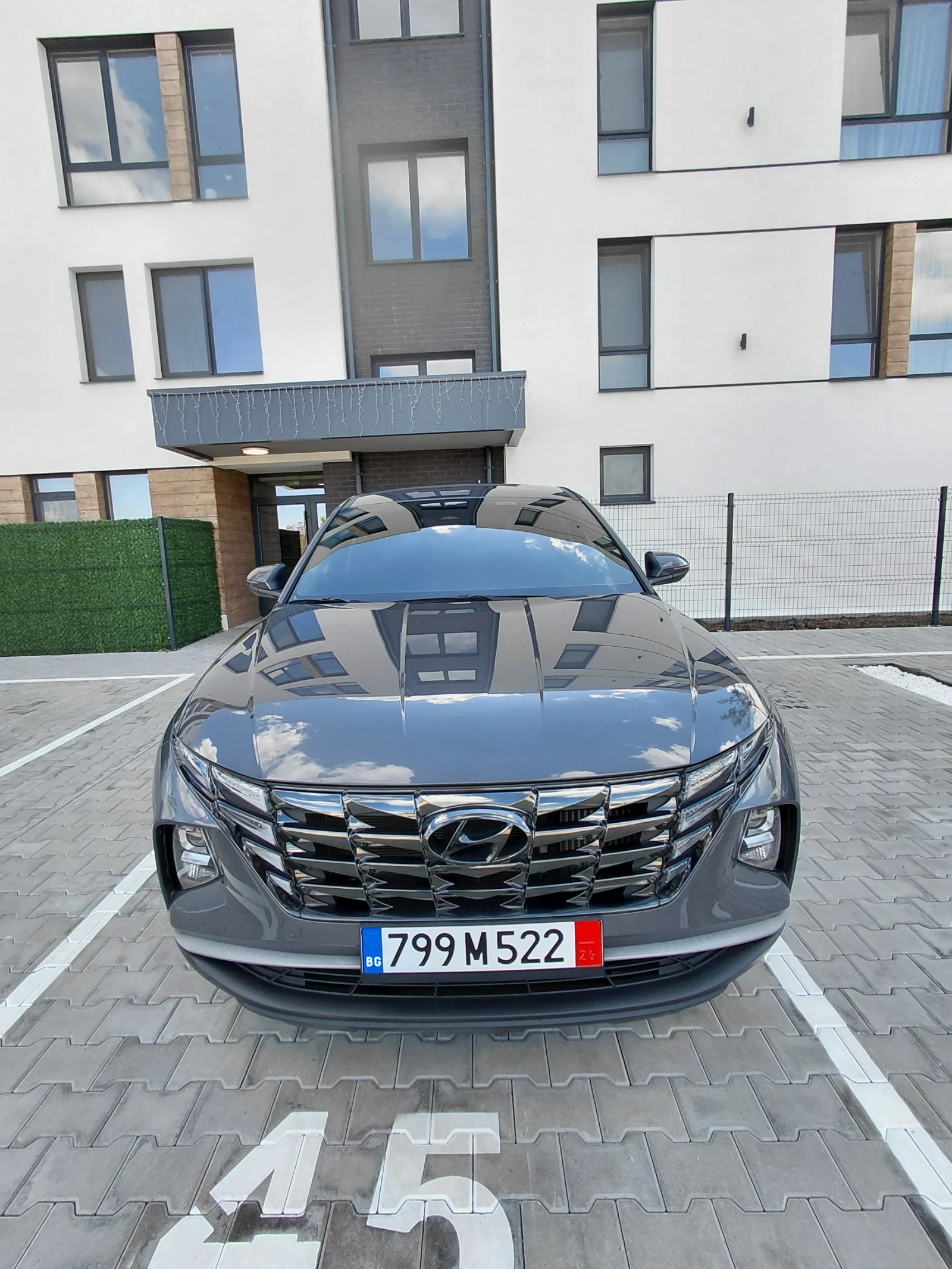 Hyundai Tucson 1.6, снимка 8 - Автомобили и джипове - 55641706