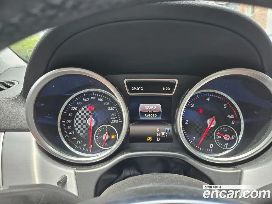 Mercedes-Benz GLE 350 КУПЕ * 360 КАМЕРИ * ДВД * АСИСТ ПАКЕТ * * , снимка 7 - Автомобили и джипове - 55791369