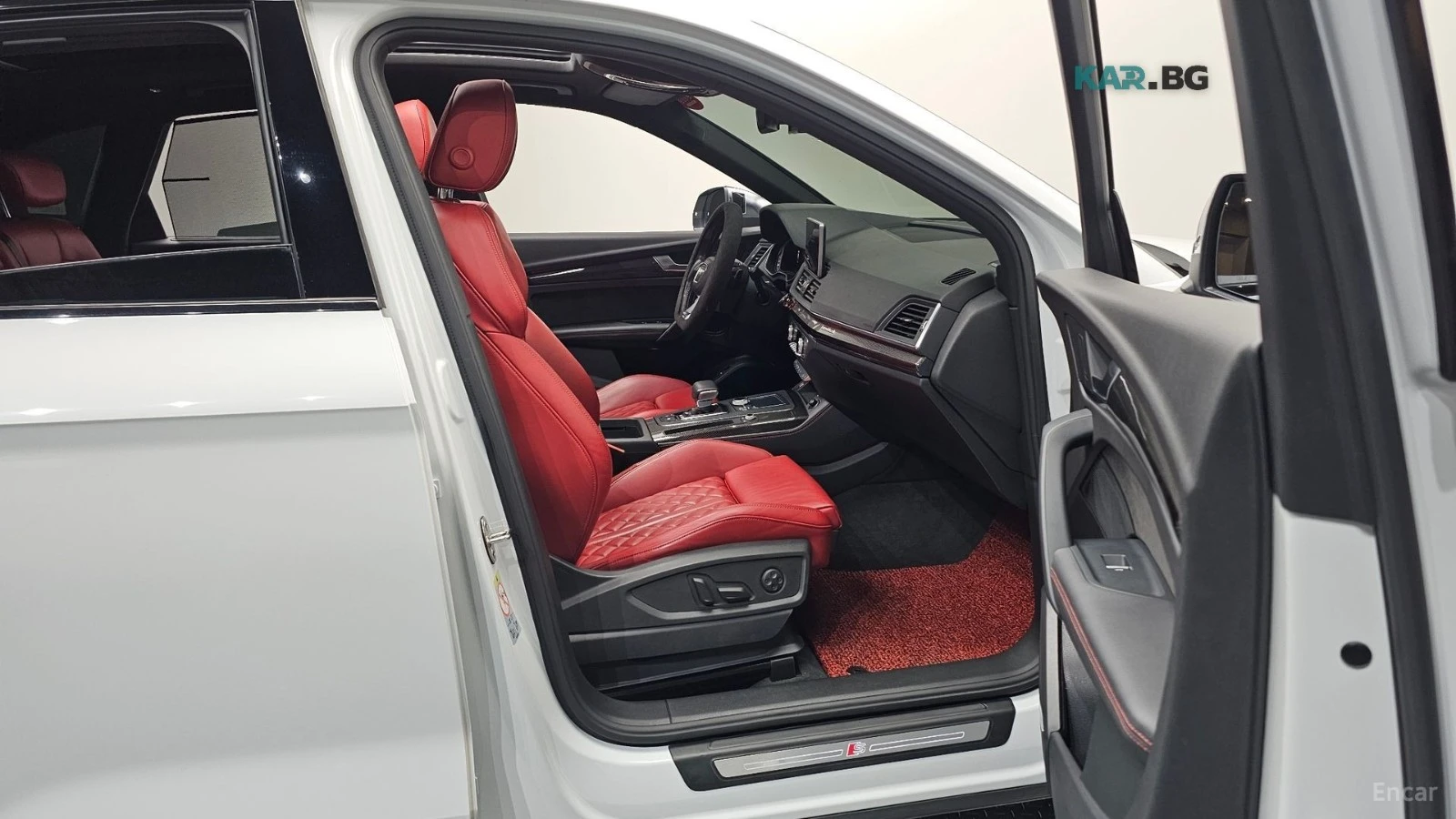Audi SQ5 3.0TDI* QUATTRO* 360* HUD* PANO* ПОДГРЕВ* B&O* , снимка 11 - Автомобили и джипове - 55899966