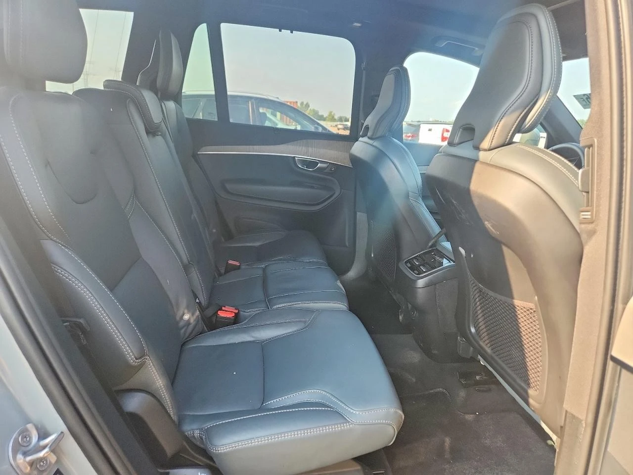 Volvo Xc90 ULTIMATE, снимка 10 - Автомобили и джипове - 56314351