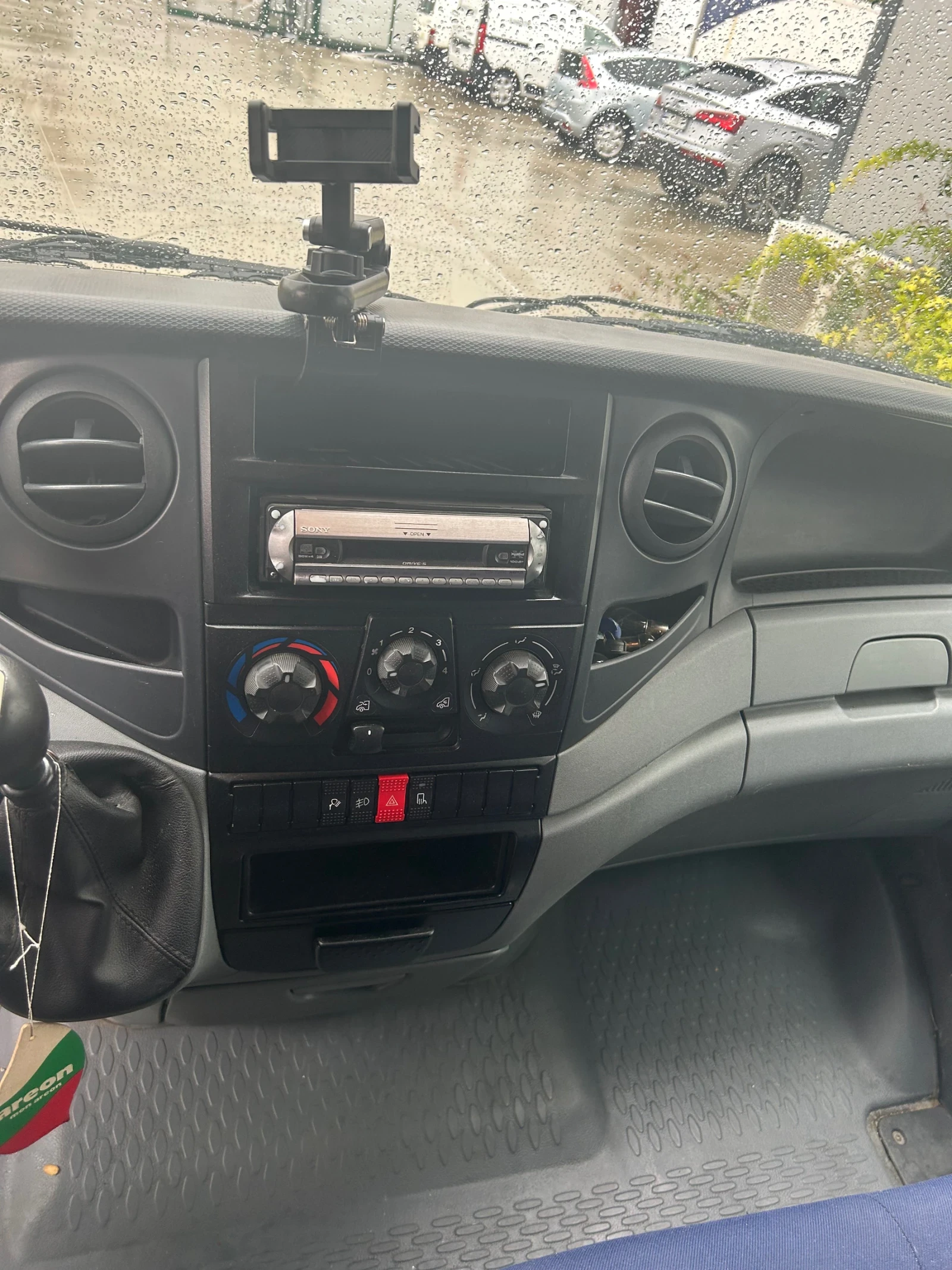Iveco Daily 35 V15 E4 - изображение 9
