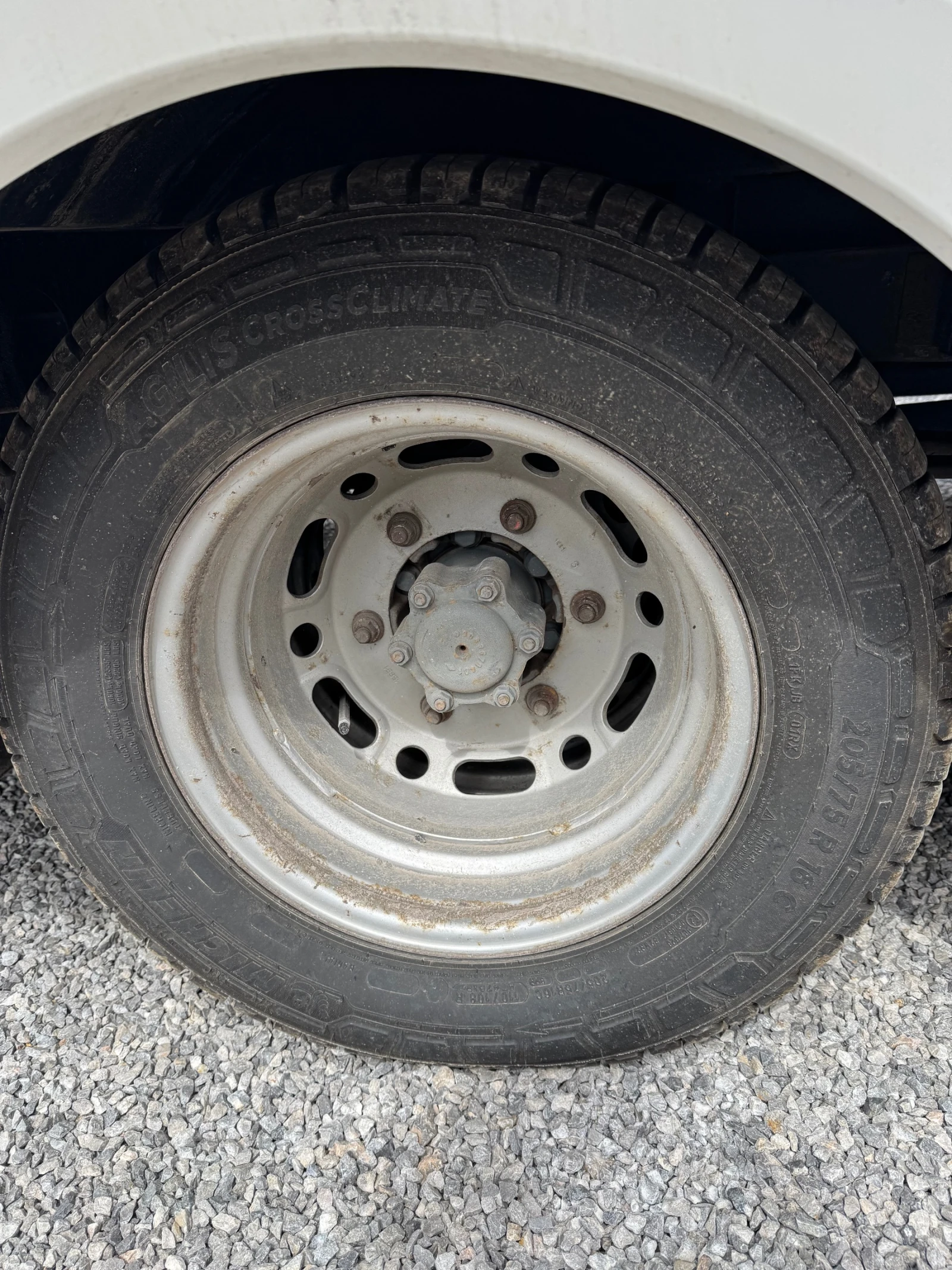 Кемпер HYMER / ERIBA S840, снимка 16 - Каравани и кемпери - 54589549