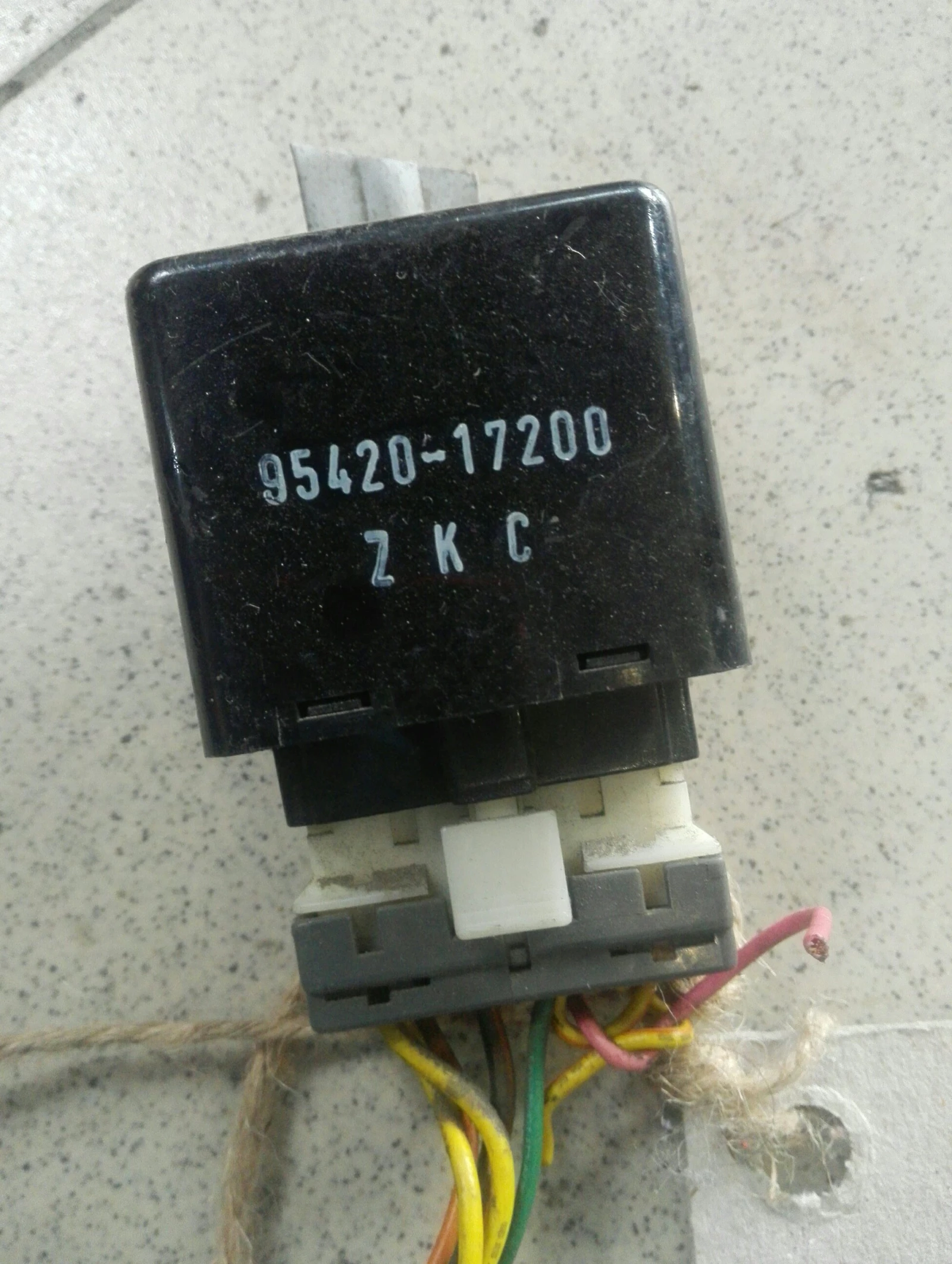 Реле Хюндай Матрикс 1.5црди