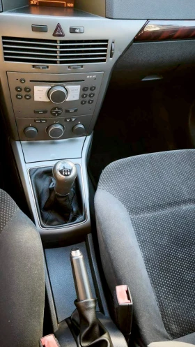 Opel Astra, снимка 10