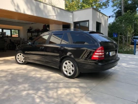  Mercedes-Benz C 240