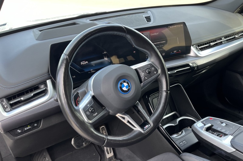 BMW iX1 X Drive 30 M, снимка 6 - Автомобили и джипове - 46466860