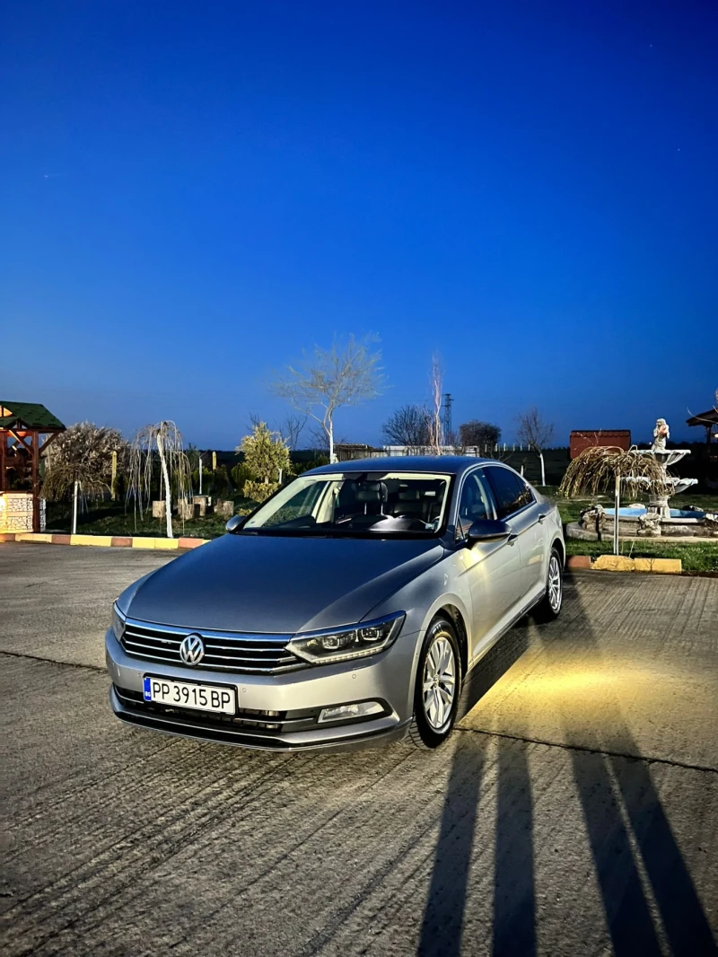 VW Passat, снимка 15 - Автомобили и джипове - 49035512