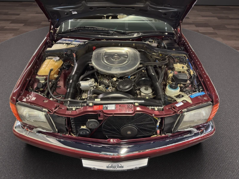 Mercedes-Benz 560 SEC 59000км!!!, снимка 16 - Автомобили и джипове - 51702525