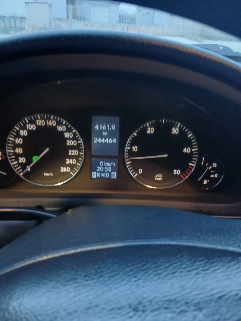 Mercedes-Benz C 270, снимка 5 - Автомобили и джипове - 52862802