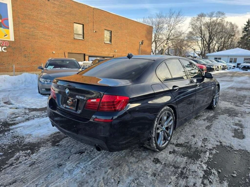 BMW 535 * 4dr Sdn 535i xDrive AWD * CARFAX * ЦЕНА ДО БГ, снимка 4 - Автомобили и джипове - 52914779