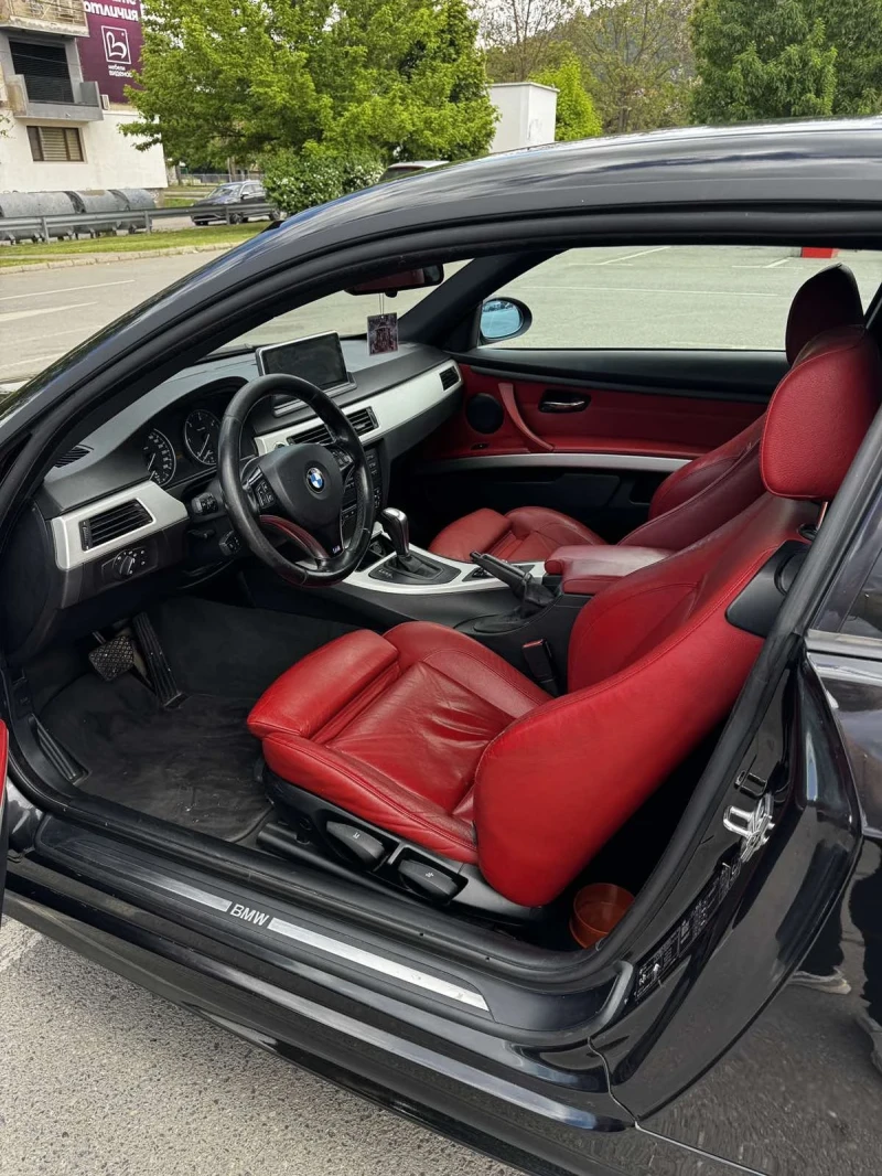 BMW 320, снимка 9 - Автомобили и джипове - 53202066