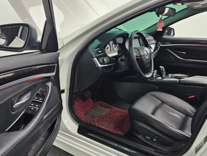 BMW 520  - изображение 10