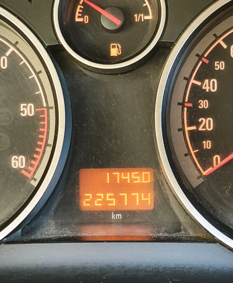 Opel Astra, снимка 12 - Автомобили и джипове - 56138724