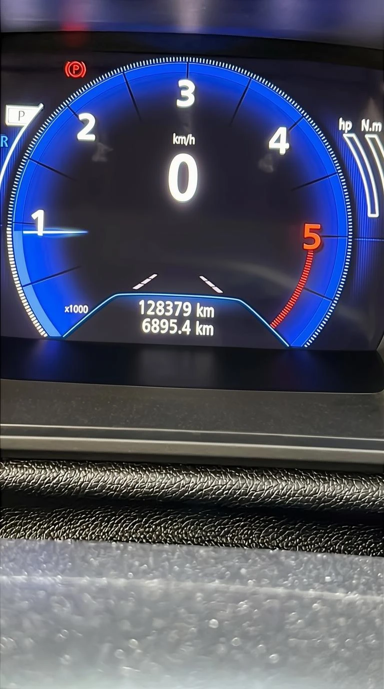 Renault Megane, снимка 2 - Автомобили и джипове - 56424933