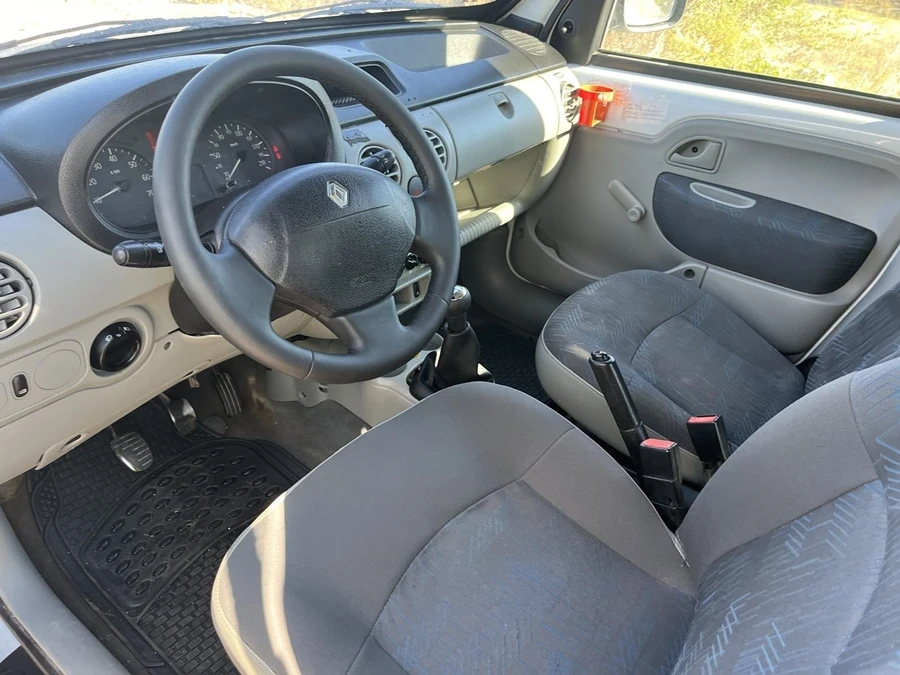 Renault Kangoo 1.5dci N1 климатик - изображение 6