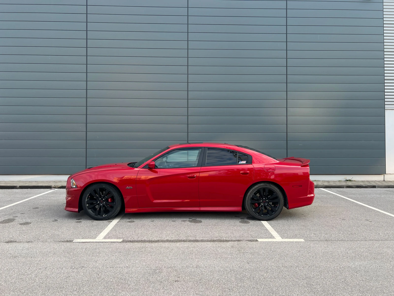 Dodge Charger 6.4 HEMI SRT8 - изображение 2