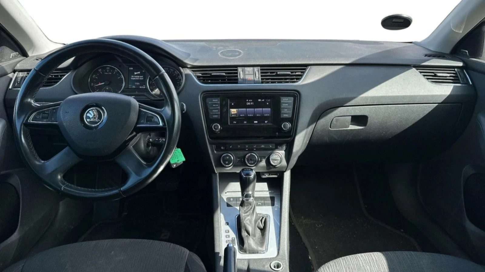 Skoda Octavia 1.4 TSI | DSG | Ксенон | Модел 2015г. - изображение 4