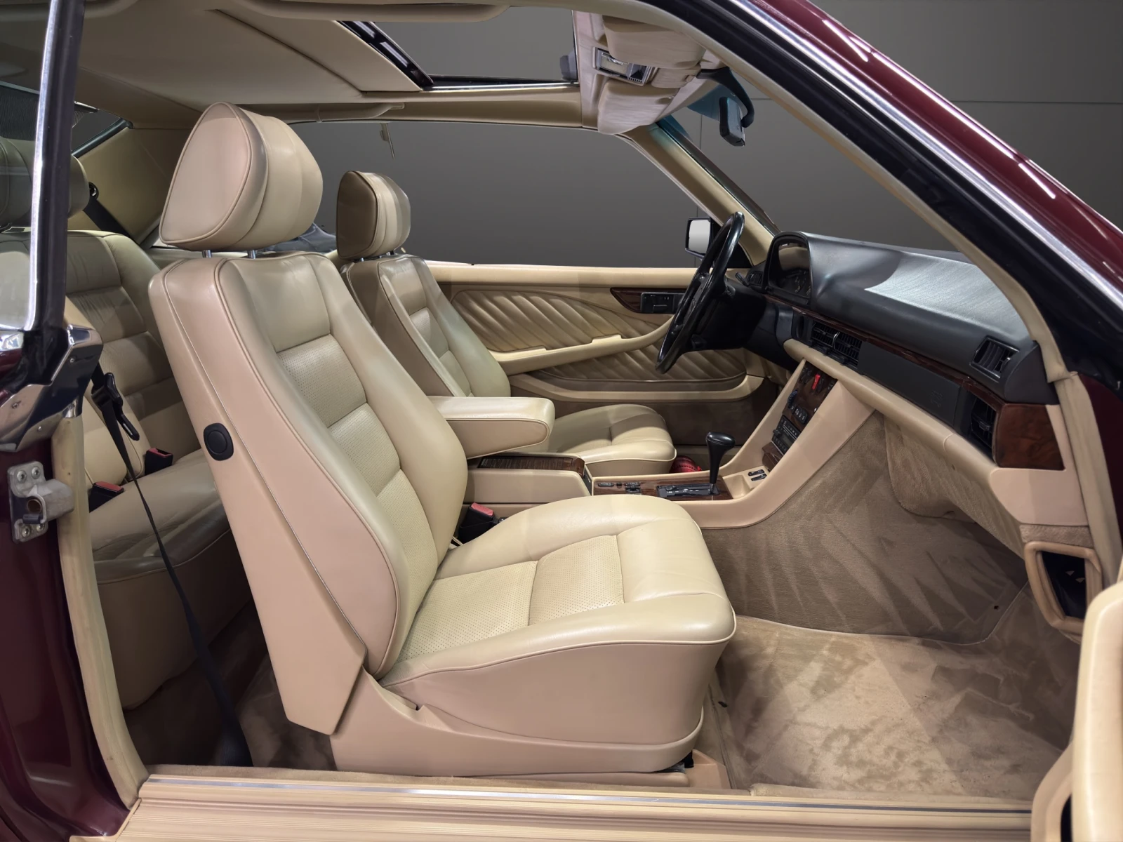 Mercedes-Benz 560 SEC 59000!!! | Mobile.bg   14