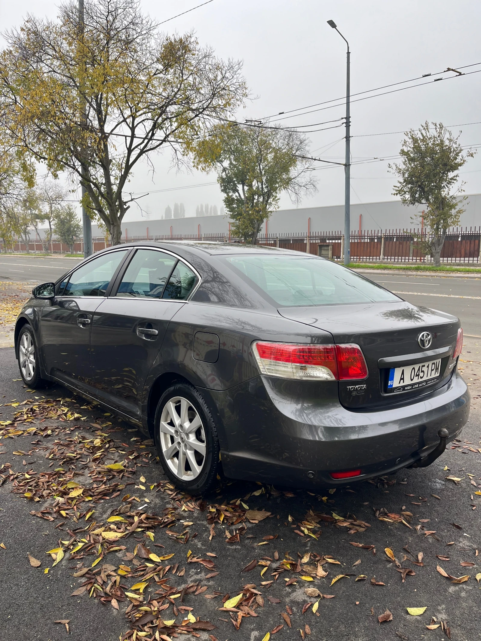 Toyota Avensis 2.0  / | Mobile.bg   2