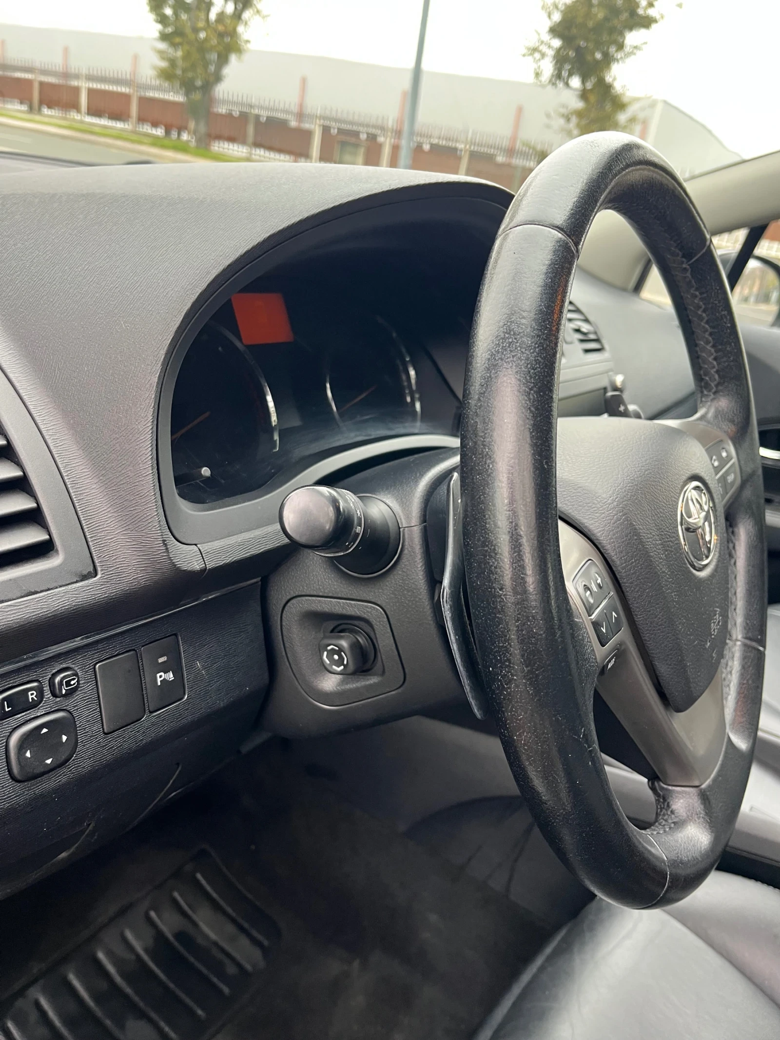 Toyota Avensis 2.0  / | Mobile.bg   7