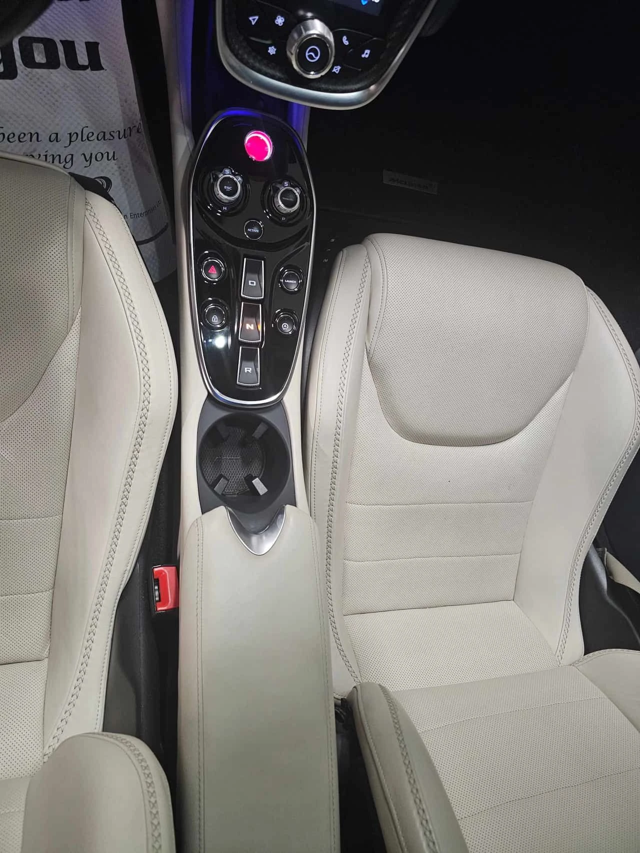 McLaren GT * Coupe * CARFAX *  | Mobile.bg � ����������� 6