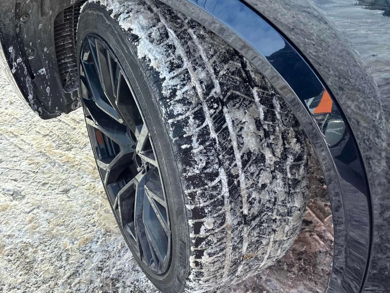 BMW X5M Competition| DISTRONIC| HARMAN/KARDON| ОБДУХВАНЕ - изображение 8