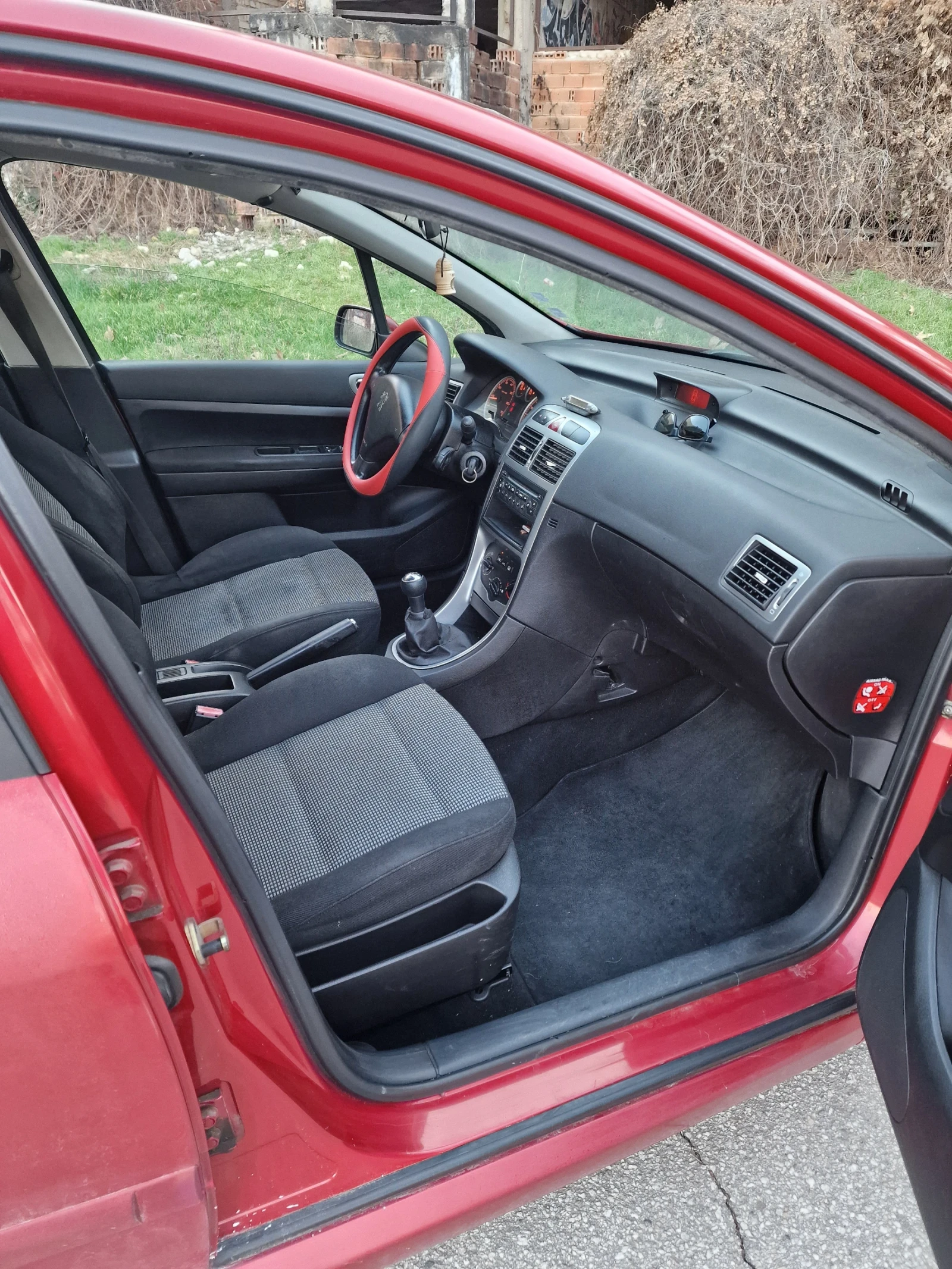 Peugeot 307, снимка 5 - Автомобили и джипове - 53763945