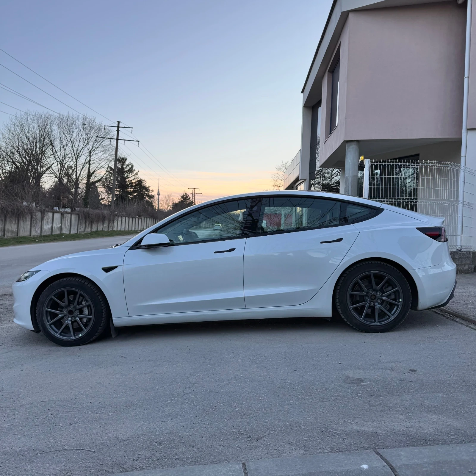 Tesla Model 3 Highland Premium, снимка 8 - Автомобили и джипове - 53814593