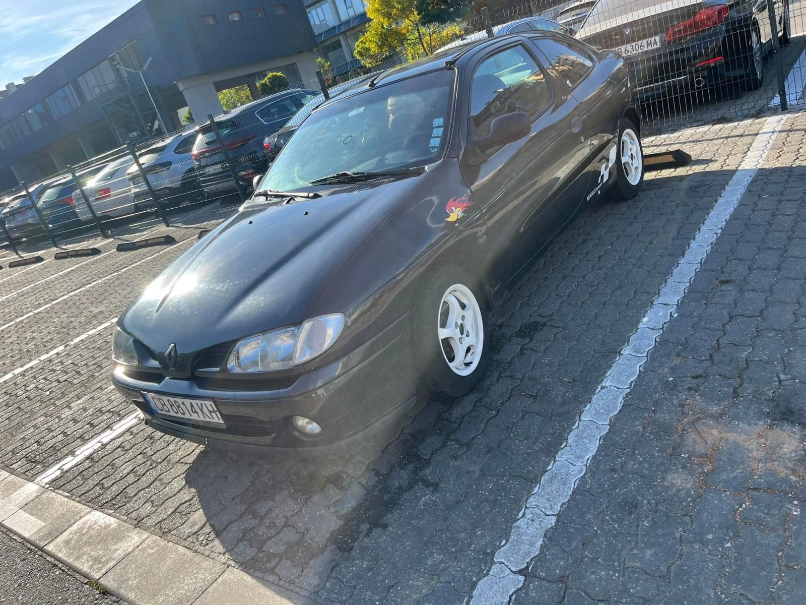 Renault Megane, снимка 8 - Автомобили и джипове - 53945930